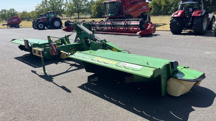 Faucheuse conditionneuse Krone EASY CUT B 870 CV + EC F 320CV