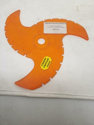 Techniques Motoculture - Technique de coupe - COUTEAU PLASTIQUE HE