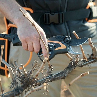 VITI- Viticulture - VITI037 - OAB - Secateur electrique Pellenc C35