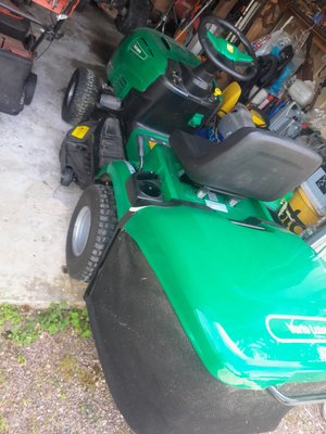 Tondeuse autoportée Vert Loisir VLT92HBA