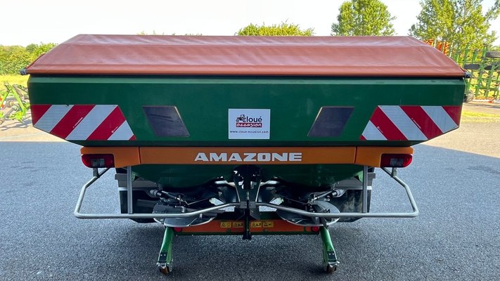Distributeur d'engrais Amazone ZA-TS PROFIS TRONIC SUPER 3200