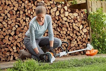 Débroussailleuse à dos Stihl 4522-011-5740 - 2